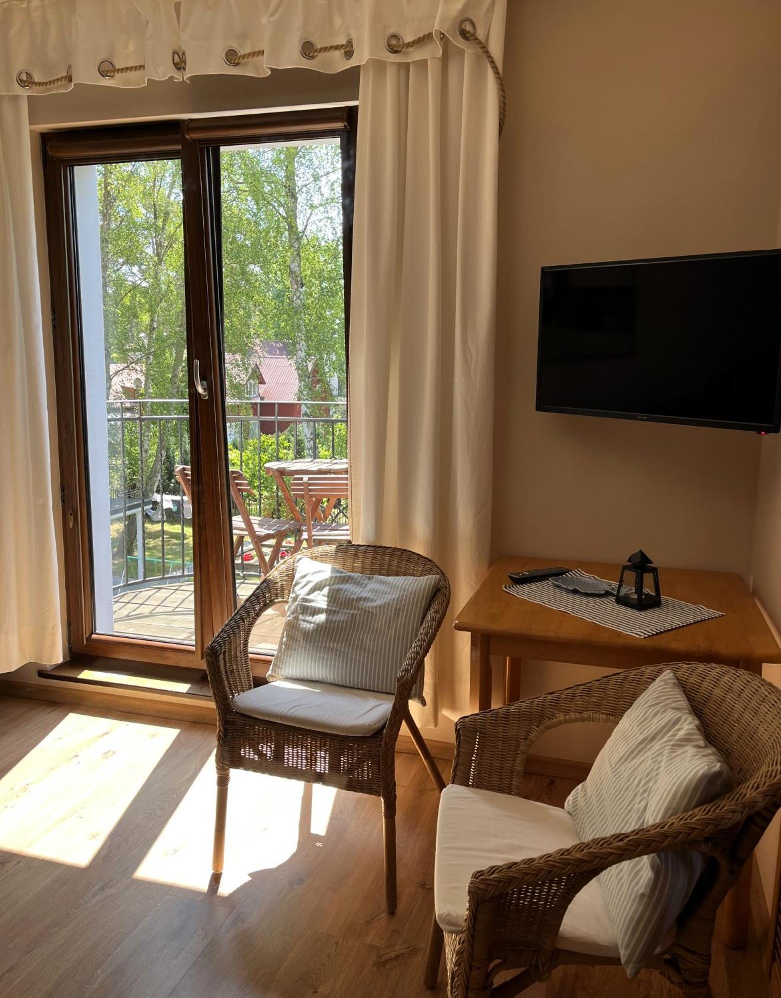 & 28 Apartment Pobierowo